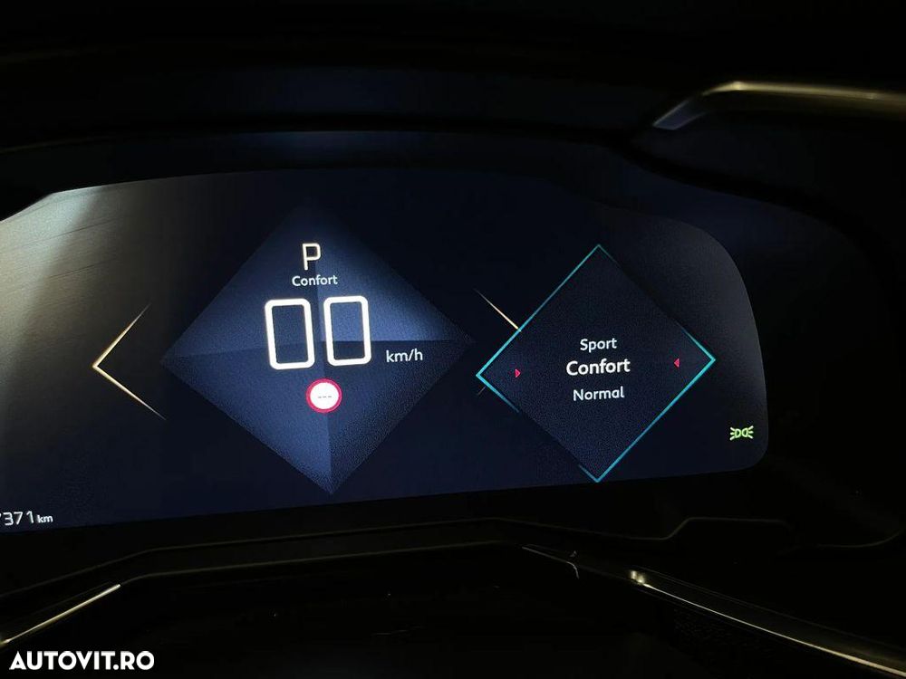 DS Automobiles DS 7 Crossback - 38