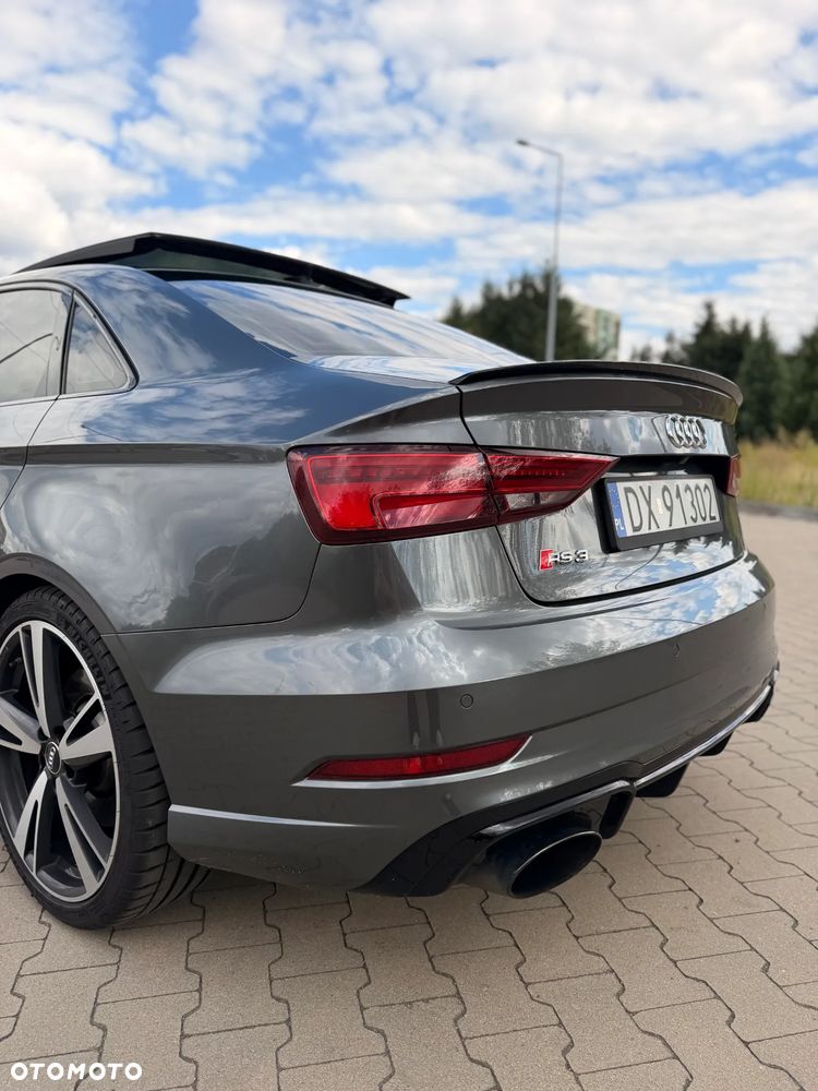 Audi RS3 Limousine - 7