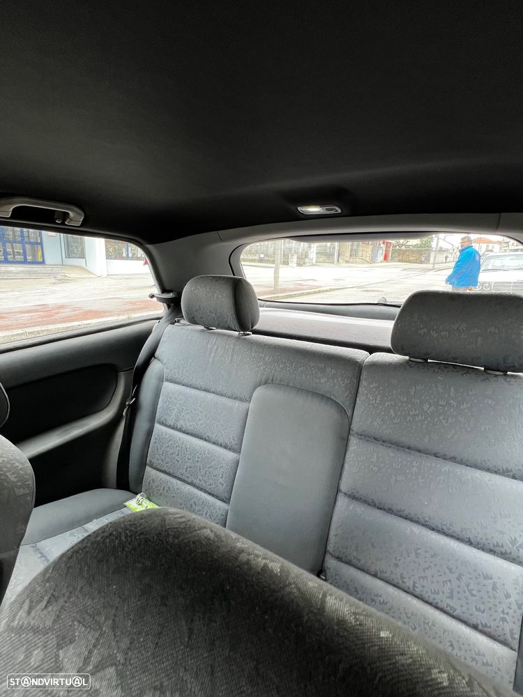 Audi A3 1.9 TDI Attraction - 6