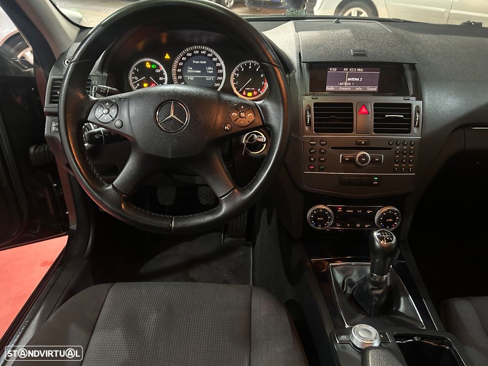 Mercedes-Benz C 180 CGi Classic BE - 8