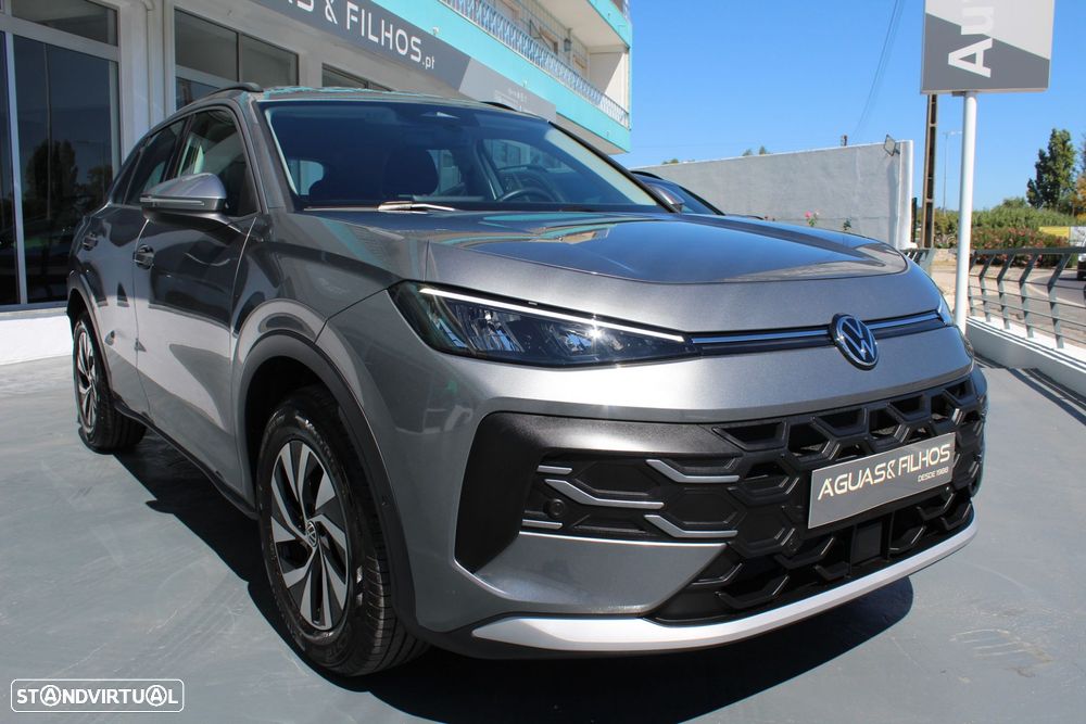 VW T-Roc 1.5 eTSI Trend DSG - 1