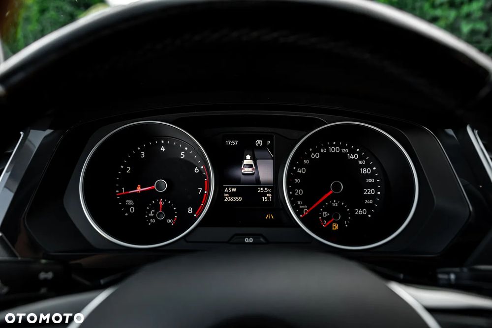 Volkswagen Tiguan 2.0 TSI 4Motion DSG Track & Style - 35