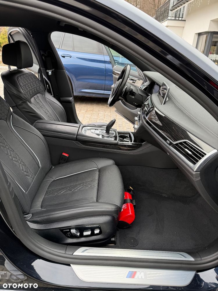 BMW Seria 7 750d xDrive sport - 10