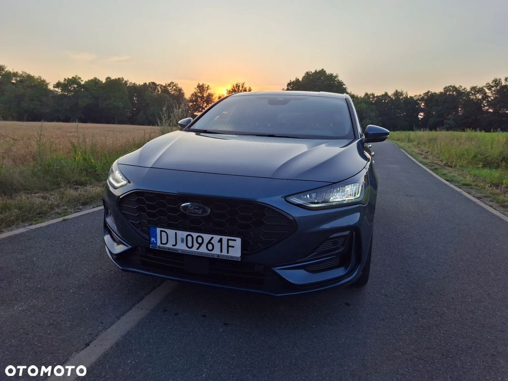 Ford Focus 1.0 EcoBoost mHEV ST-Line Design - 1