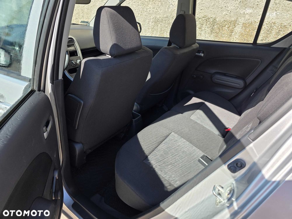 Suzuki Splash - 8