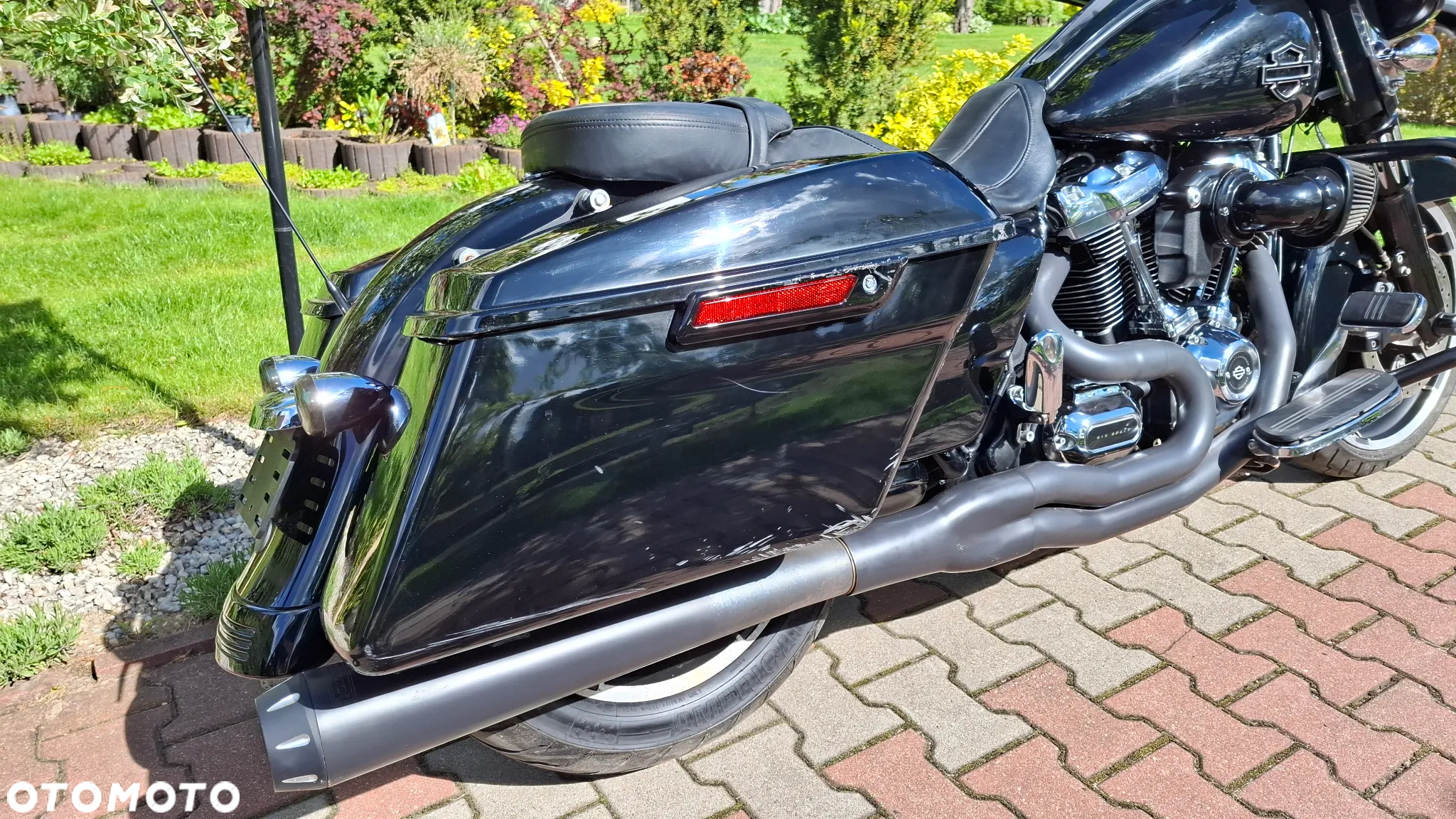 Harley-Davidson Touring Street Glide - 10
