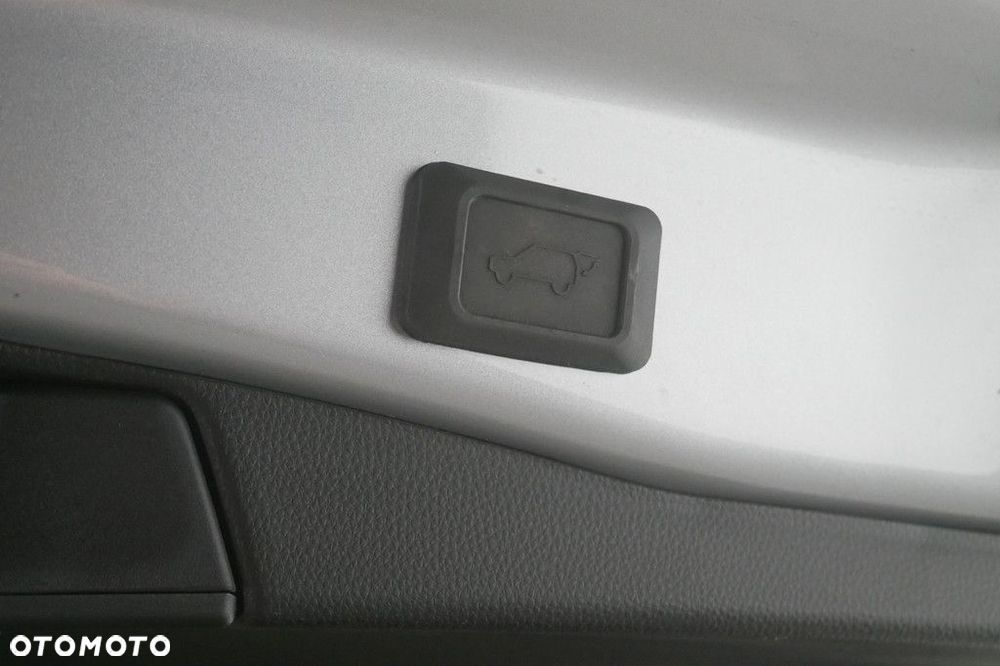 Toyota RAV4 - 17