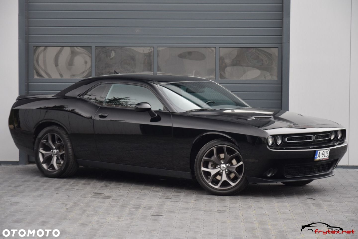 Dodge Challenger - 3