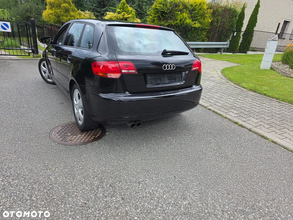 Audi A3 Sportback 2.0 FSI Ambiente - 30
