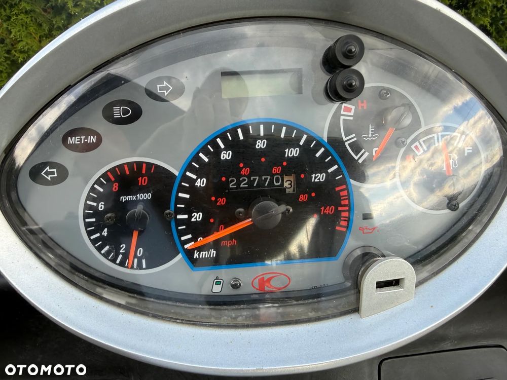 Kymco Grand Dink - 3