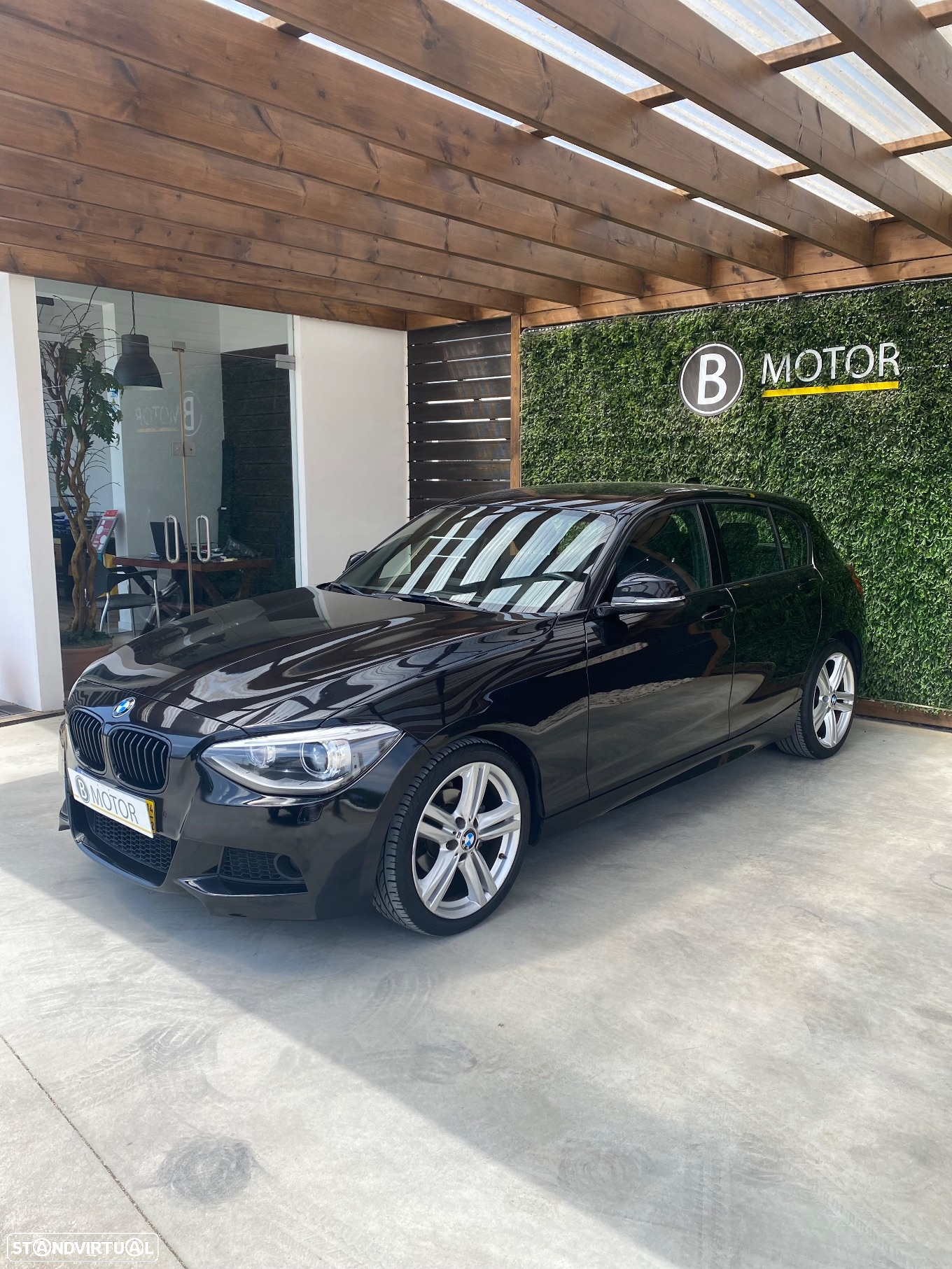 BMW 116 d Pack M - 4