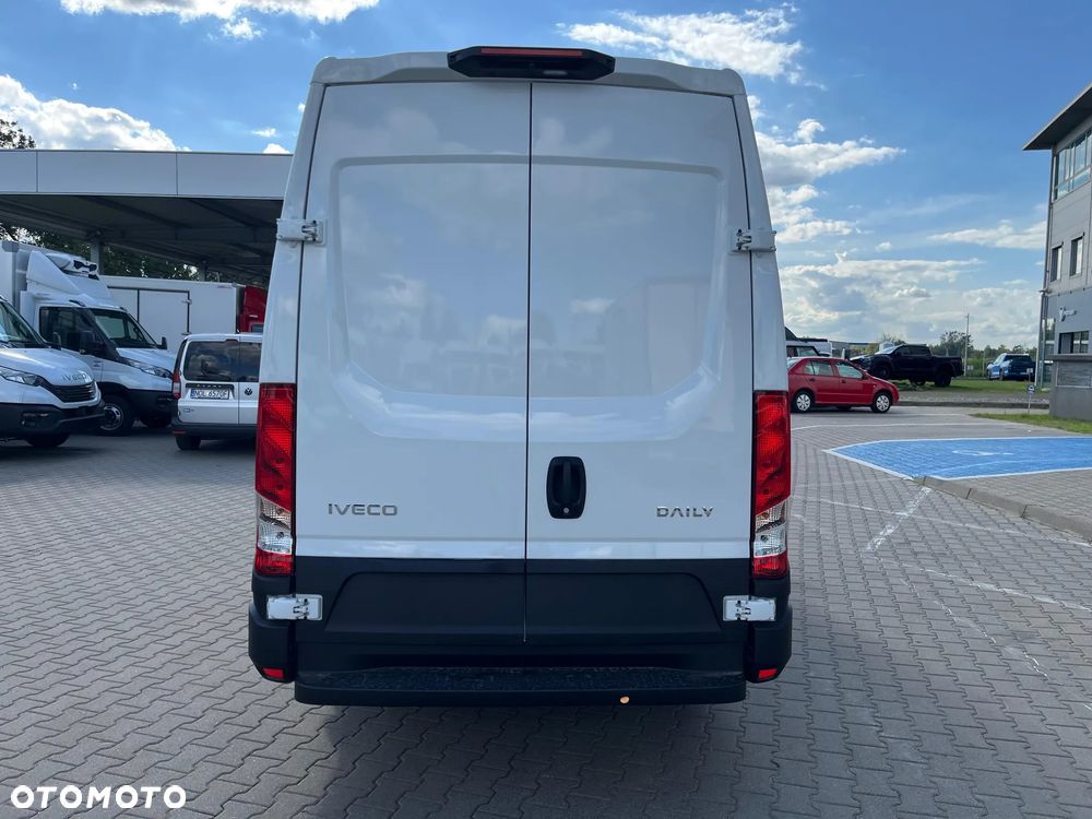 Iveco Daily Autoryzowany dealer ,od ręki - 11