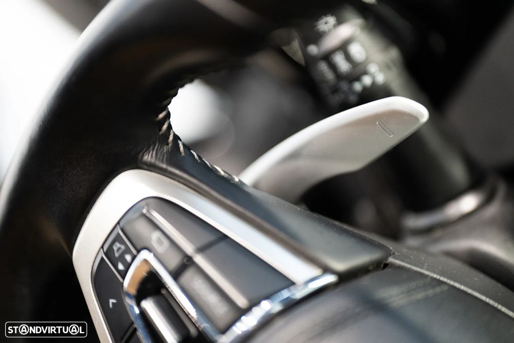 Mitsubishi Outlander 2.4 Instyle - 21