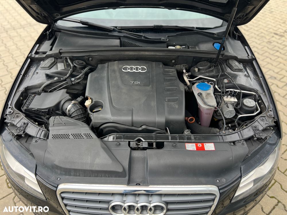 Audi A4 2.0 TDI Avant - 13