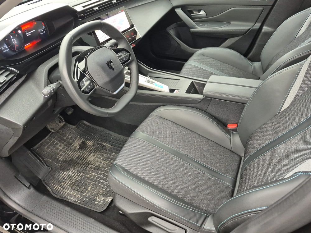 Peugeot 308 BlueHDi 130 EAT8 Allure Pack - 29