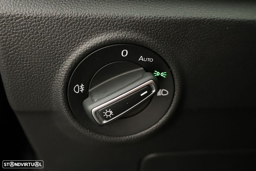 VW T-Roc 1.0 TSI - 19