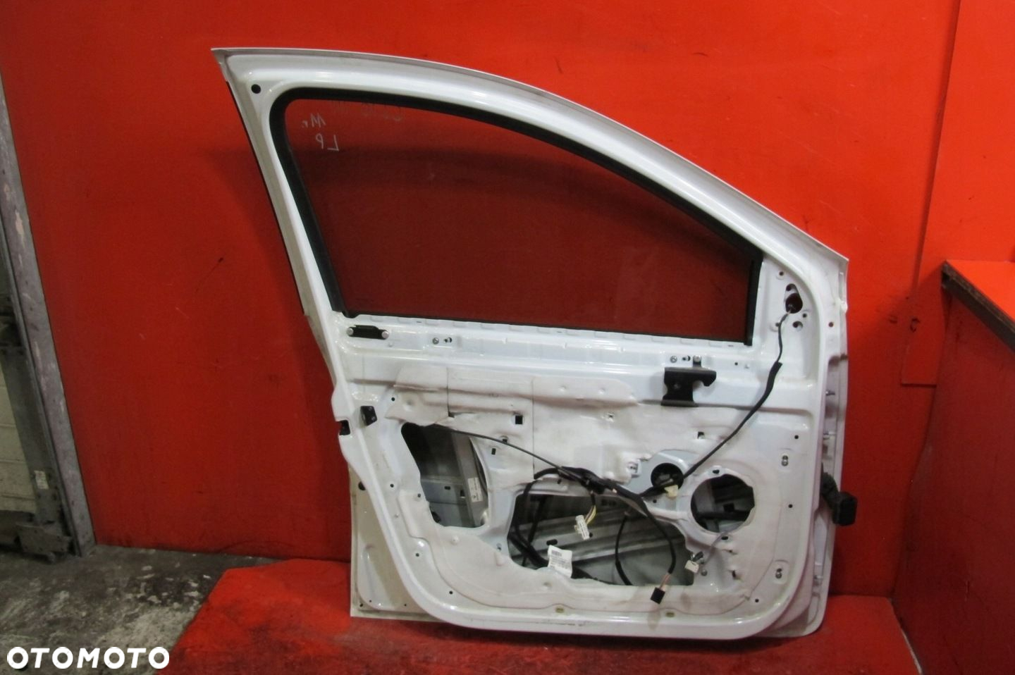 RENAULT CLIO 3 III 5DKBI BIAŁE DRZWI PRZÓD LEWE OV369 0V369 - 9