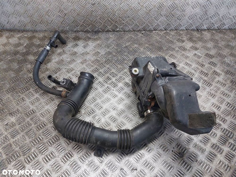 OBUDOWA FILTRA POWIETRZA PRZEPŁYWOMIERZ MAZDA DEMIO I 1.5 16V E5T52171 - 2