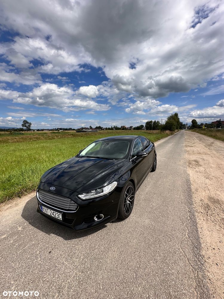 Ford Mondeo 2.0 EcoBoost Titanium S - 2