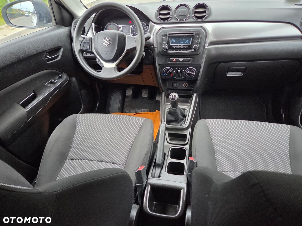 Suzuki Vitara 1.0 Boosterjet Comfort 2WD - 5