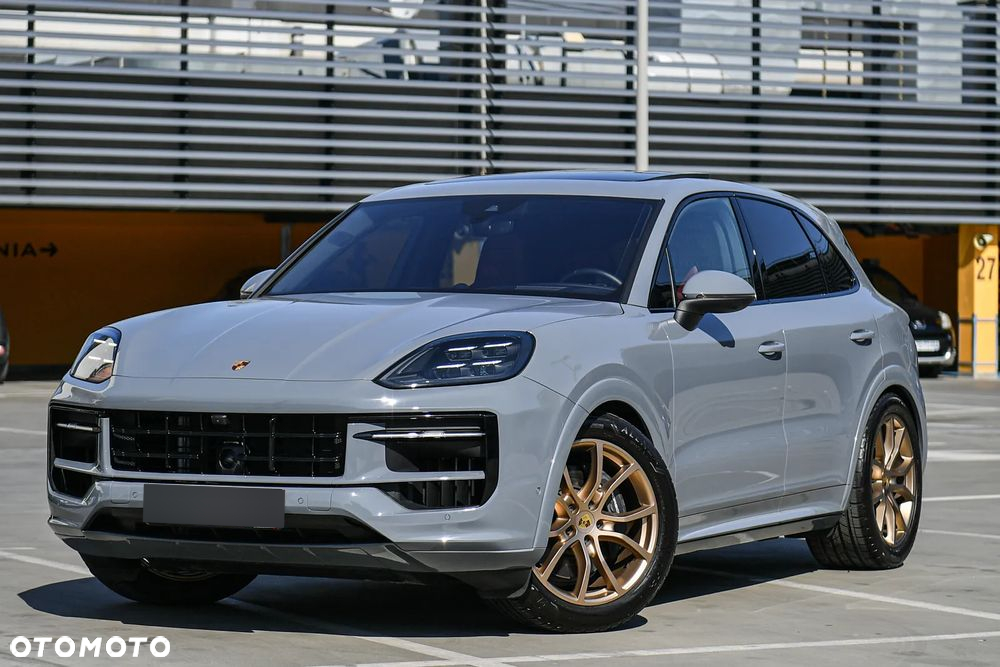 Porsche Cayenne Tiptronic S - 14