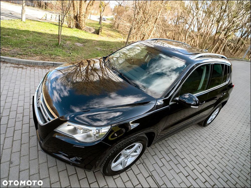 Volkswagen Tiguan - 11