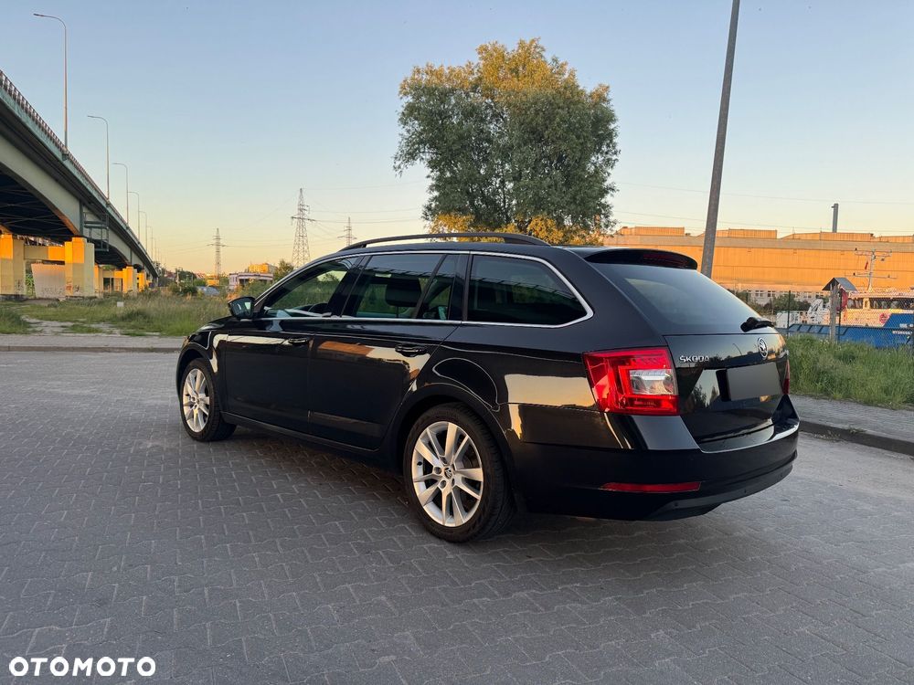 Skoda Octavia 2.0 TSI Style DSG - 12