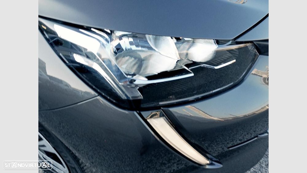 Peugeot 208 1.2 PureTech Active Pack - 9