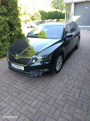 Skoda Superb 2.0 TDI Ambition DSG - 4