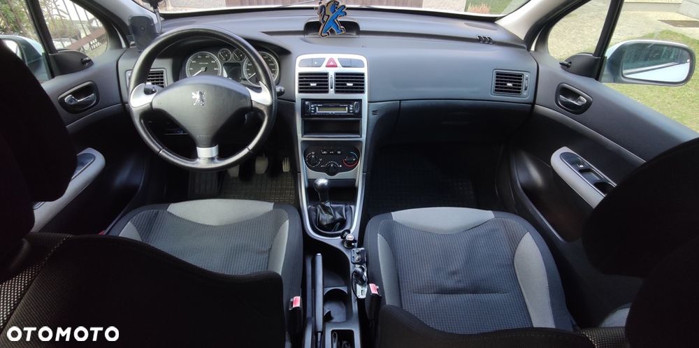 Peugeot 307 - 24