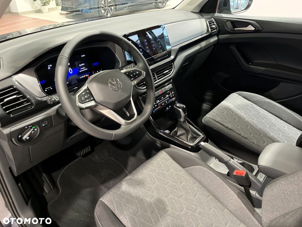 Volkswagen T-Cross - 10