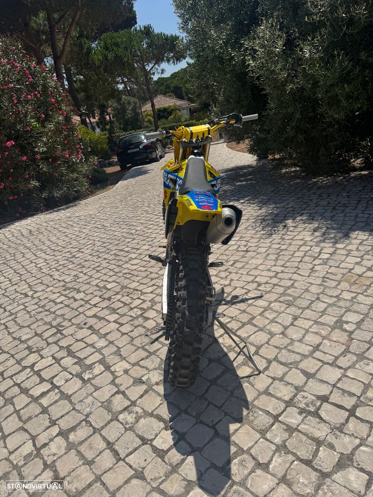 Suzuki RMZ - 4