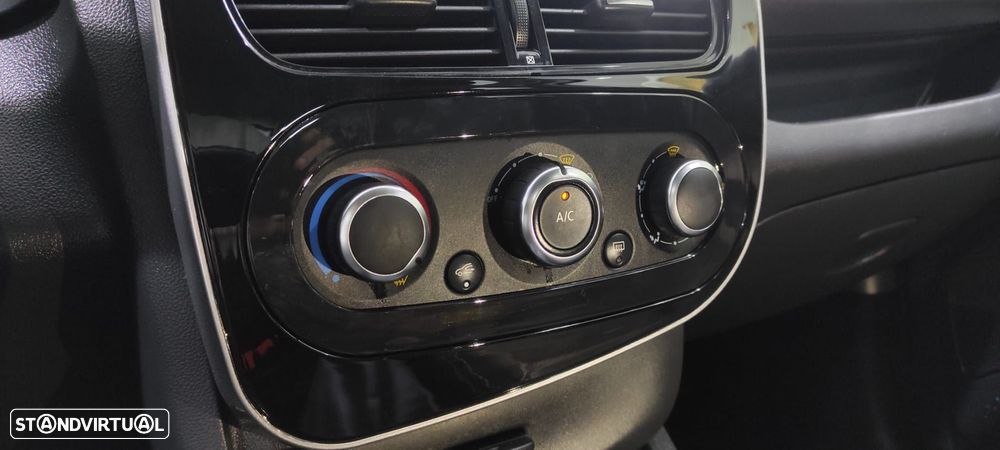 Renault Clio 1.5 dCi Dynamique S - 32