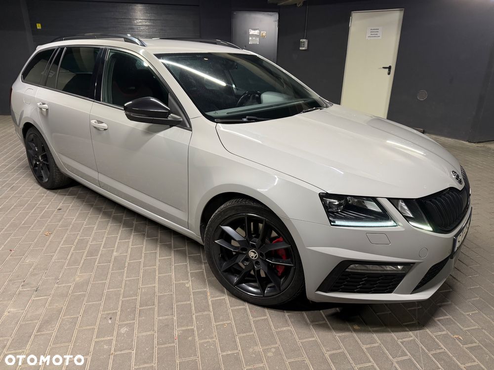 Skoda Octavia 2.0 TSI RS 245 DSG - 12