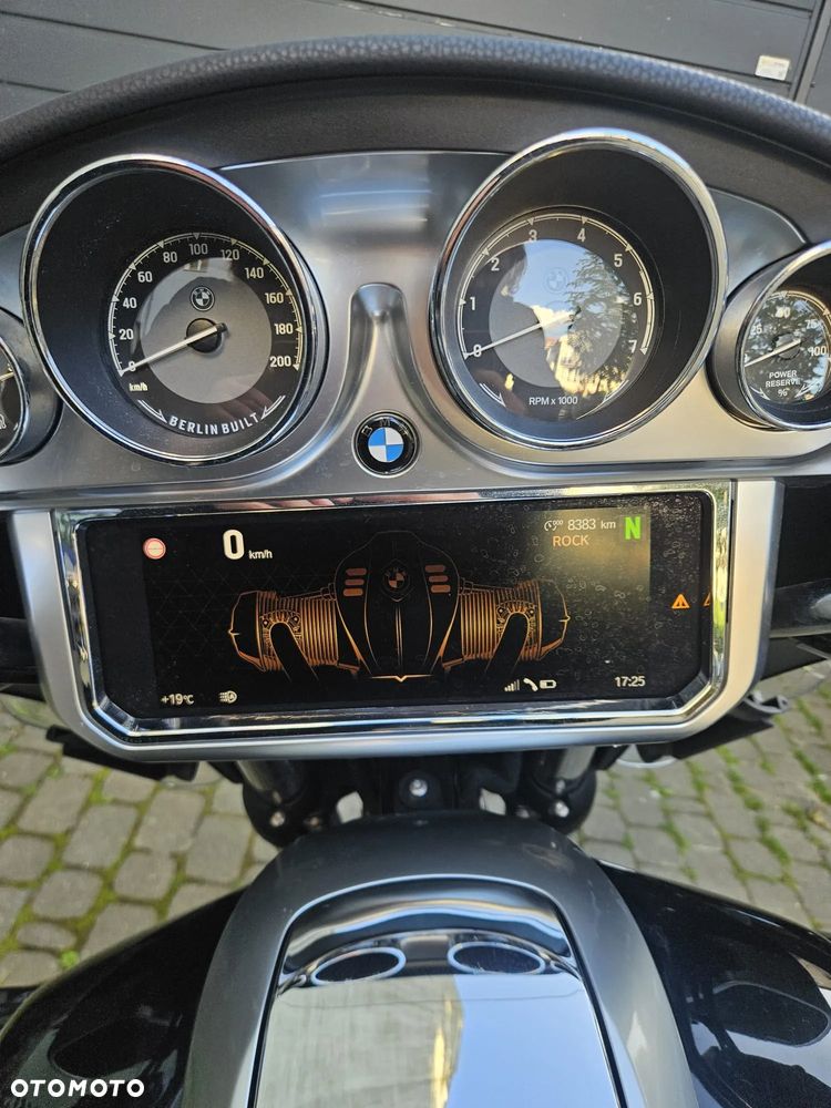 BMW R - 9