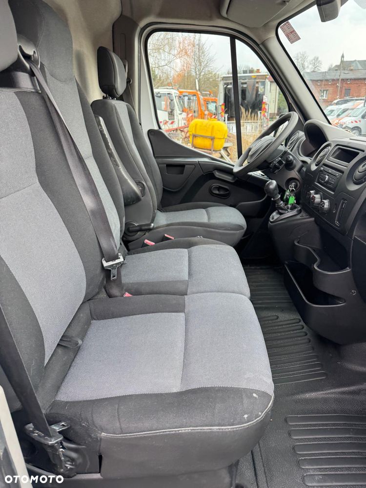 Renault Master 2.3DCi 2016r. Bagażnik dachowy Klimatyzacja L2H2 Ładny Stan I Właściciel - 16