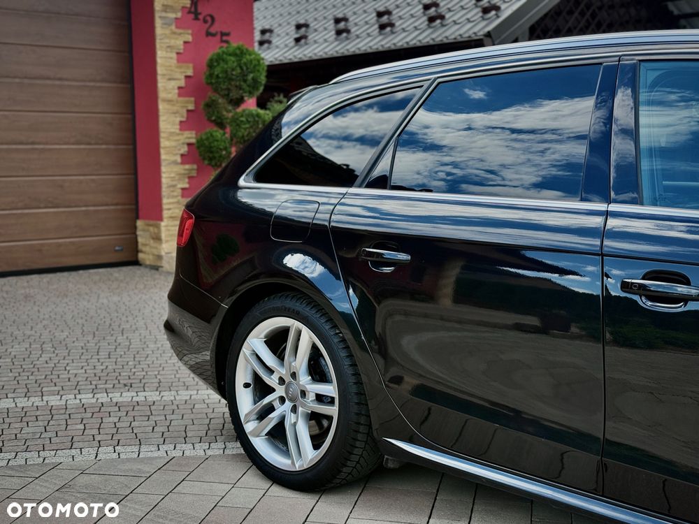 Audi A4 Avant 3.0 TDI DPF quattro S tronic S line Sportpaket - 6