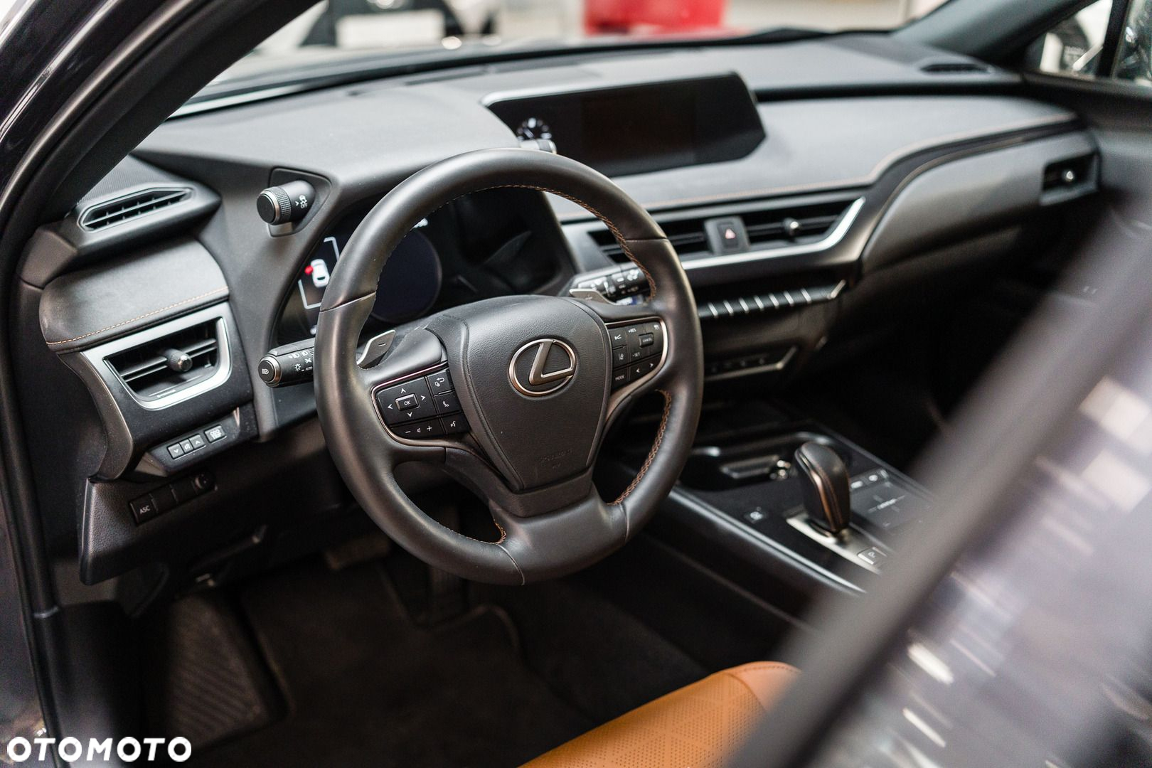Lexus UX - 13