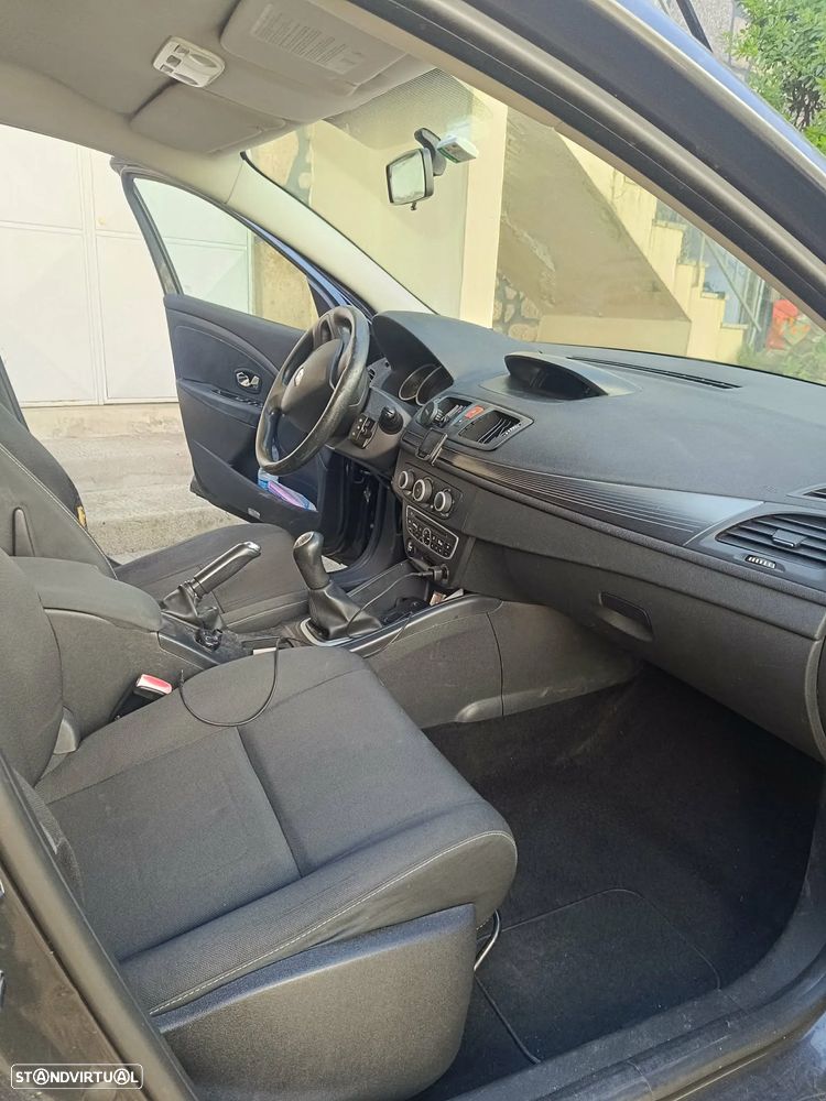 Renault Mégane Sport Tourer 1.5 dCi Dynamique - 7