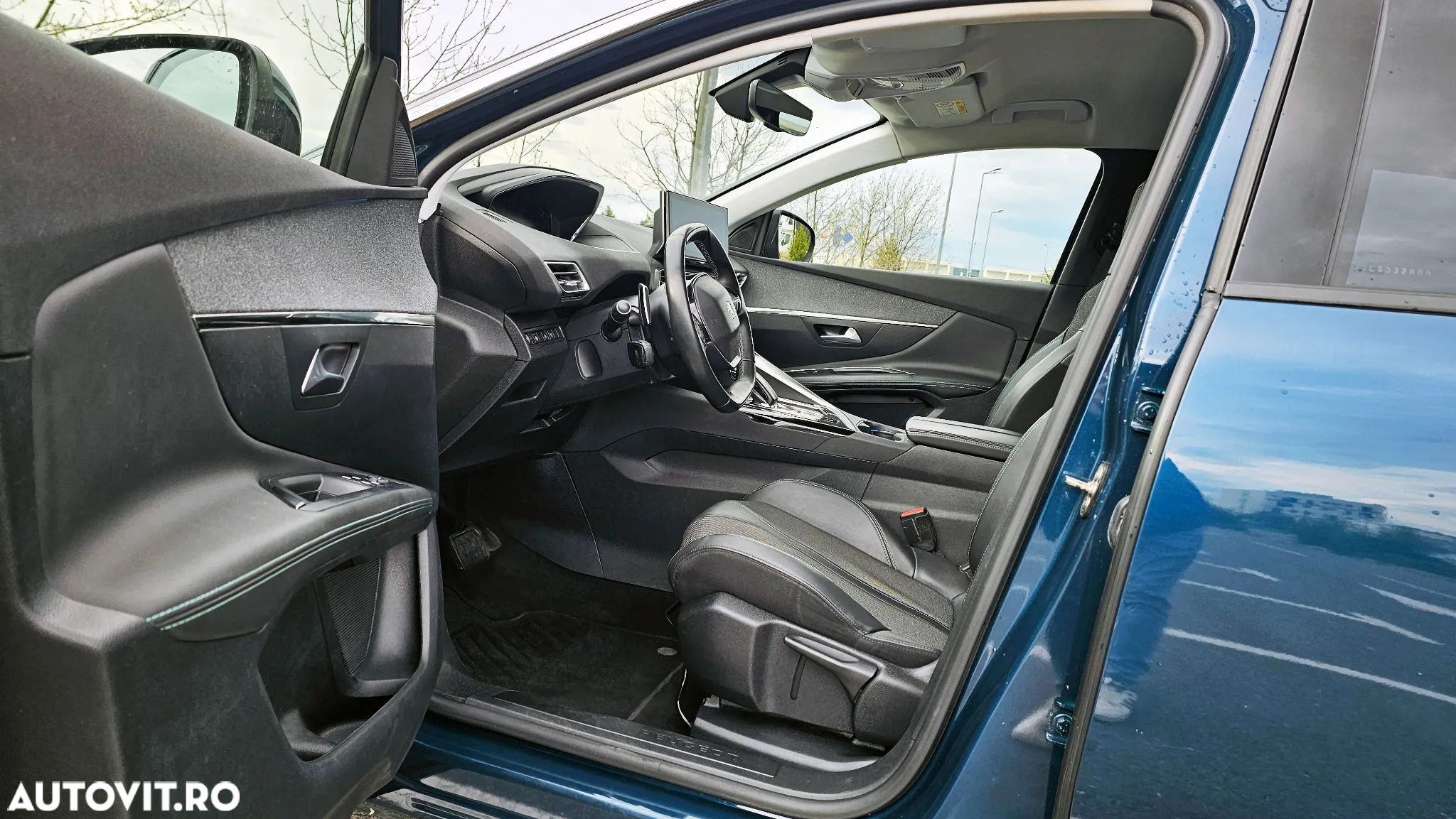 Peugeot 3008 Plug-In Hybrid4 300 e-EAT8 Allure Pack - 10