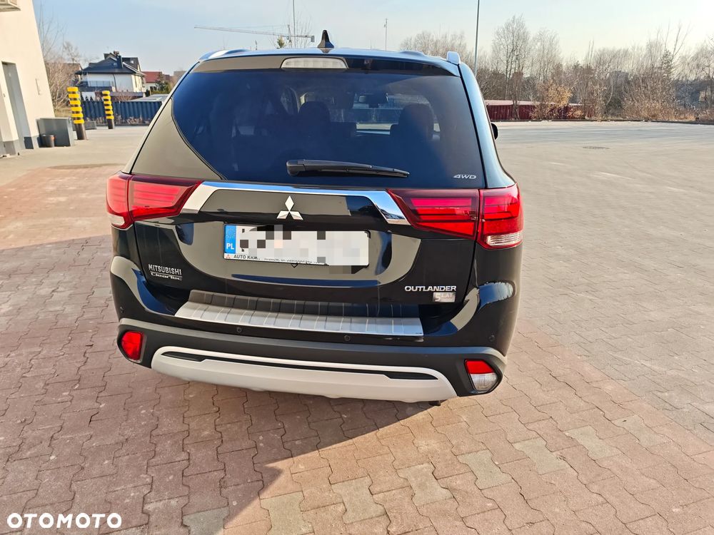 Mitsubishi Outlander 2.0 Intense + SDA 4WD CVT - 11