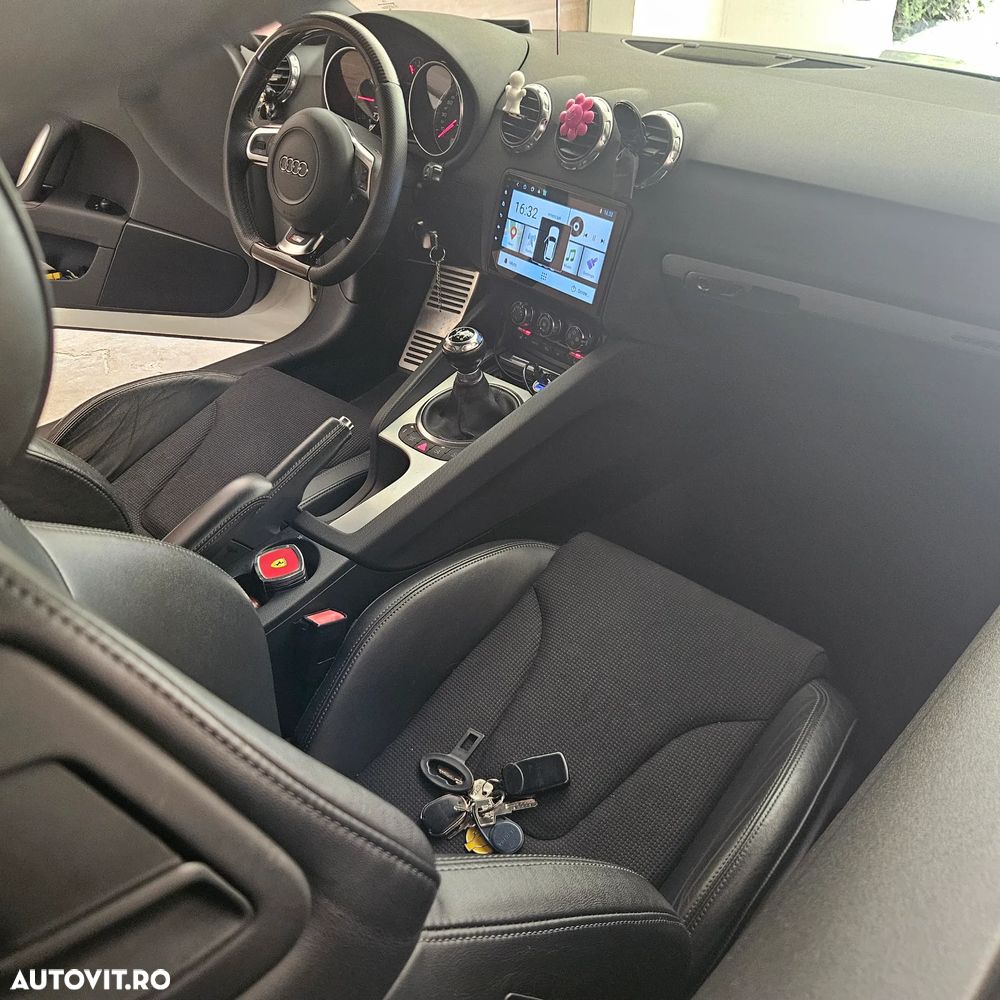 Audi TT 2.0 TDI quattro - 11