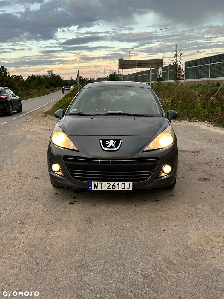 Peugeot 207 - 2