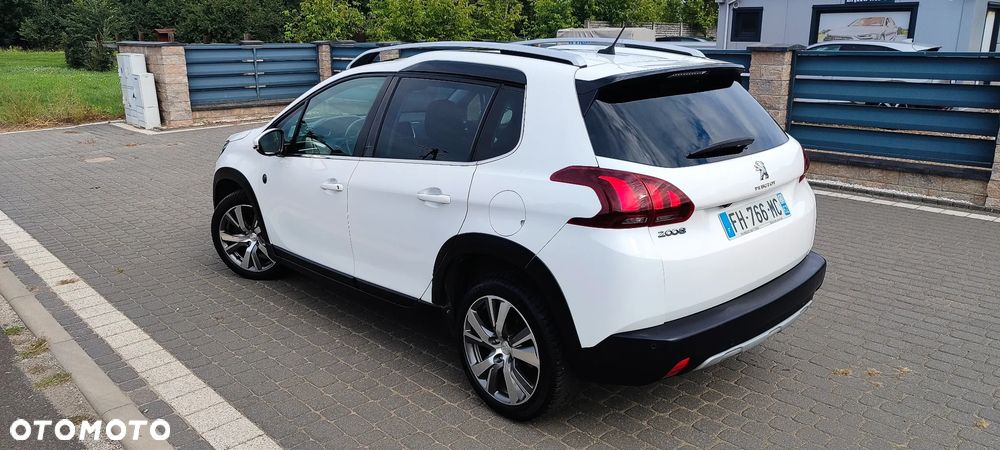Peugeot 2008 PureTech 110 Stop&Start EAT6 Crossway - 4