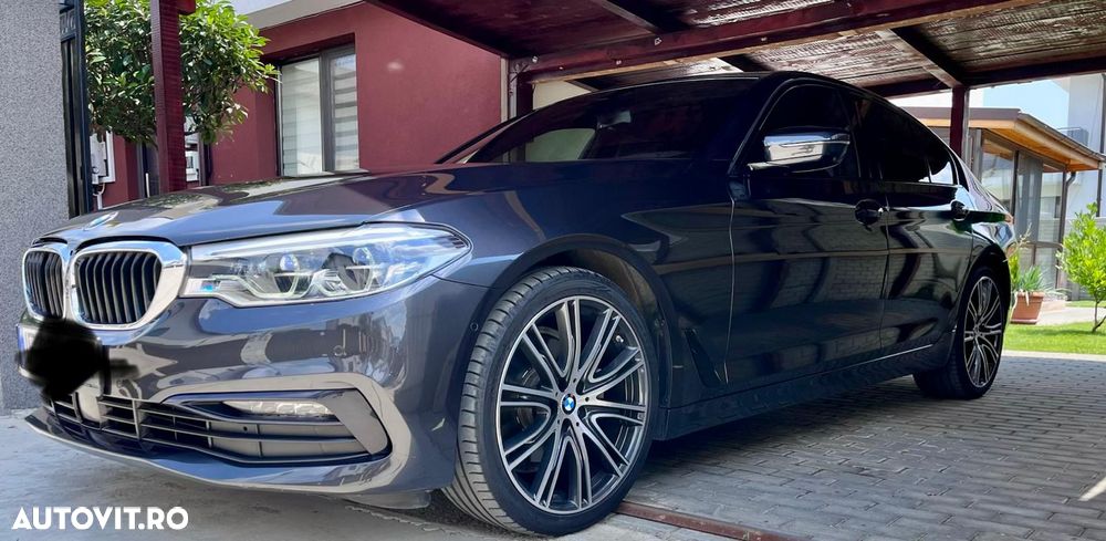 BMW Seria 5 520i AT - 8