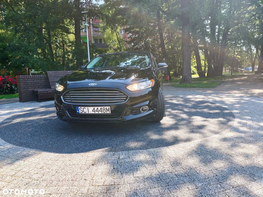 Ford Fusion - 4