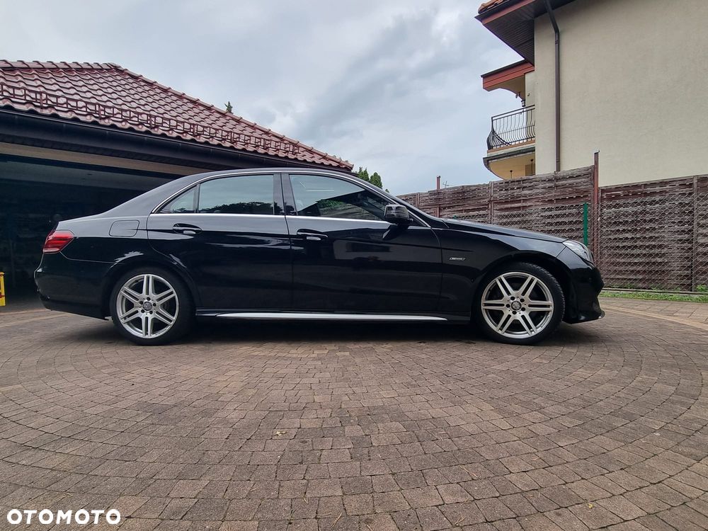 Mercedes-Benz Klasa E 250 CDI 4-Matic BlueEff Avantgarde - 1