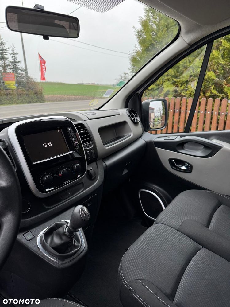 Renault Trafic - 13