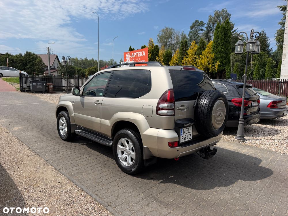 Toyota Land Cruiser 3.0 D Sol - 25