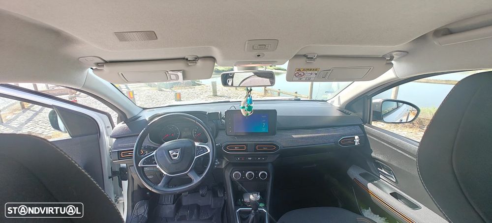 Dacia Sandero 1.0 ECO-G Essential Bi-Fuel - 2
